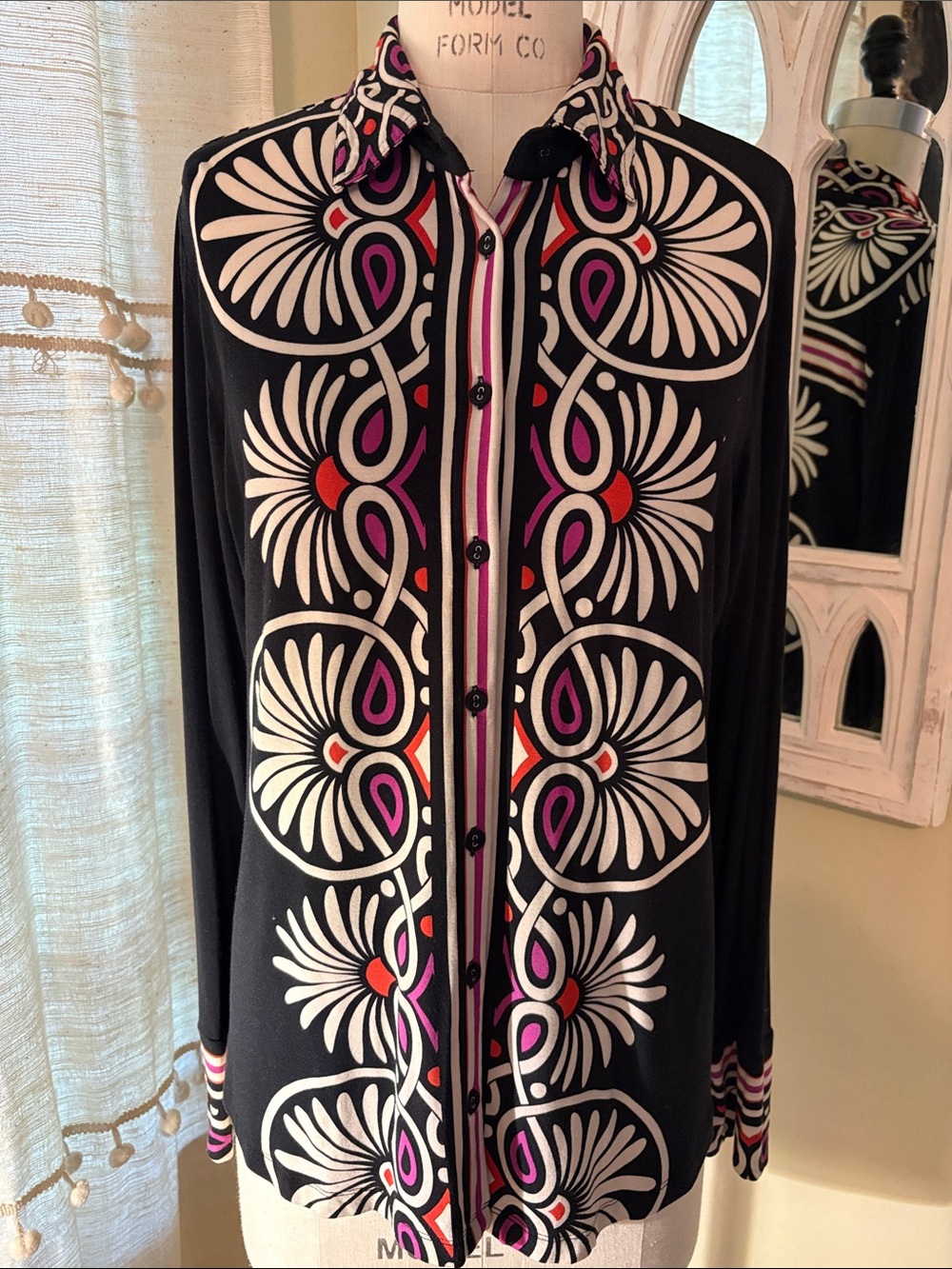 Johnny Was Black Top with White, Pink and Red Graphic Motif